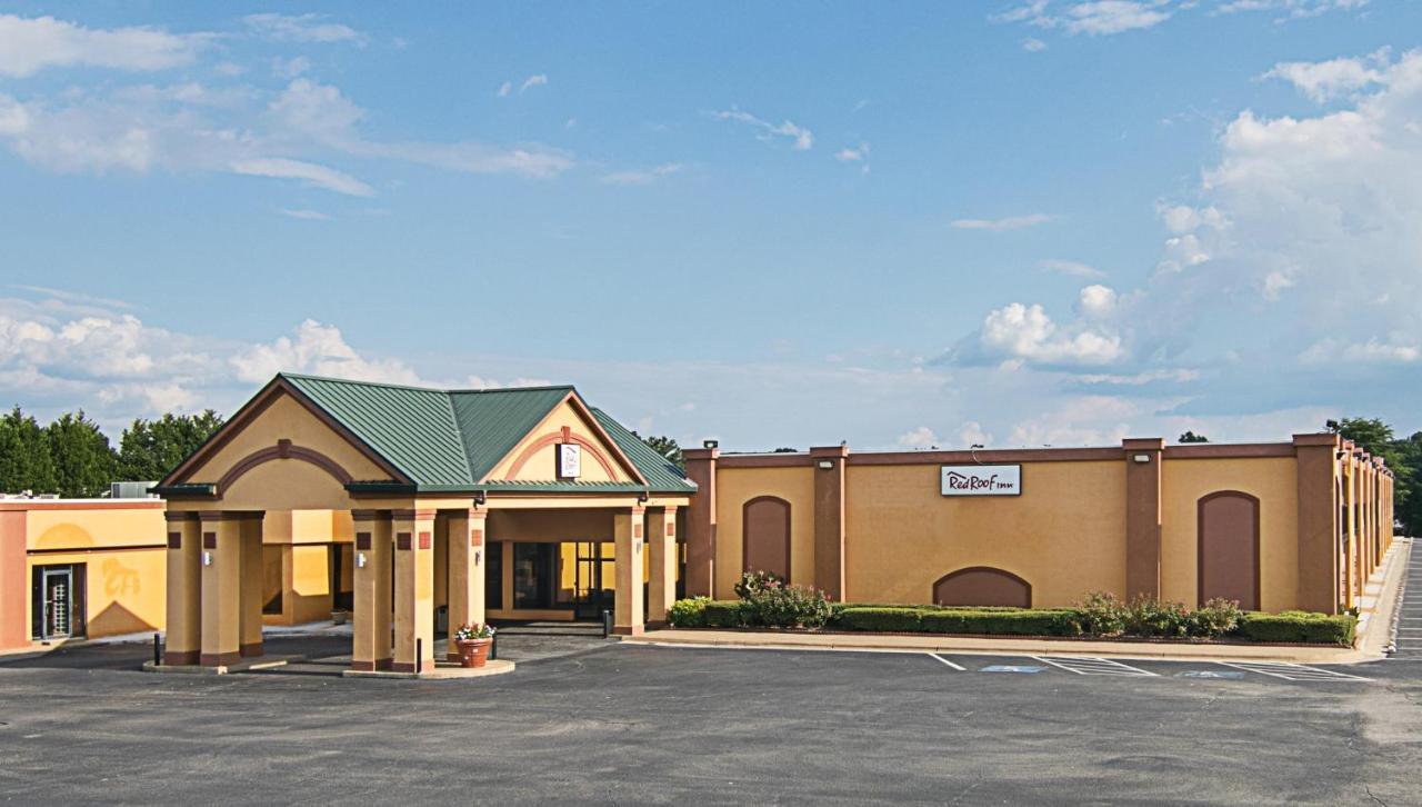 Red Roof Inn Forsyth Exterior photo
